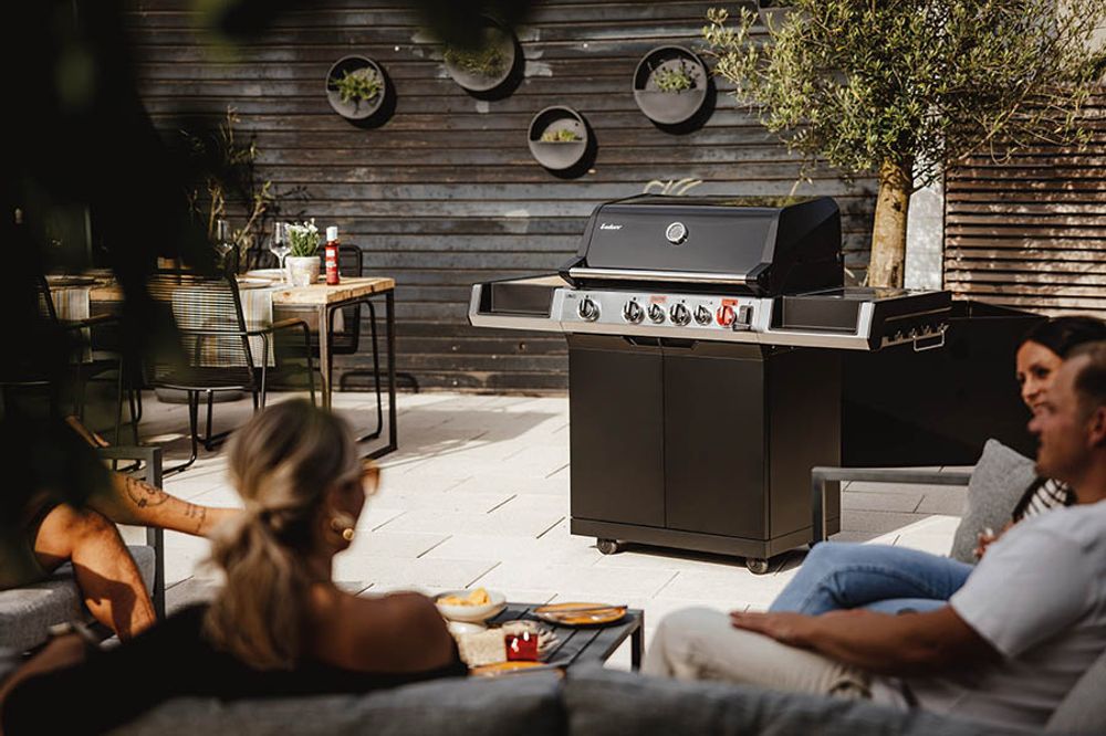 Enders gassgrill uniq 4 IK Cruster sort 210038