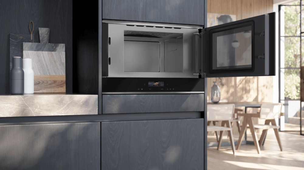 Siemens integrert mikrobølgeovn for høyskap sort BF722R1B1